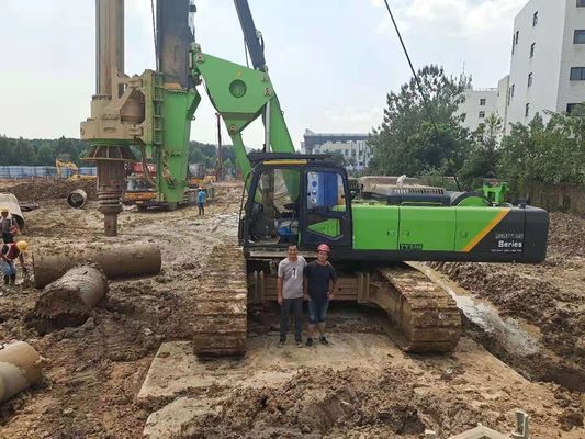 3.2 কেমি / এইচ টর্ক 320 কেএন.এম 54 মি হাইড্রোলিক পাইলিং রিগ কেআর 30000 ম্যাক্স Max